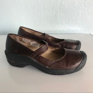 Keen Mary Janes Womens Size 10 Brown Leather Clogs Comfort Shoes No Buckle